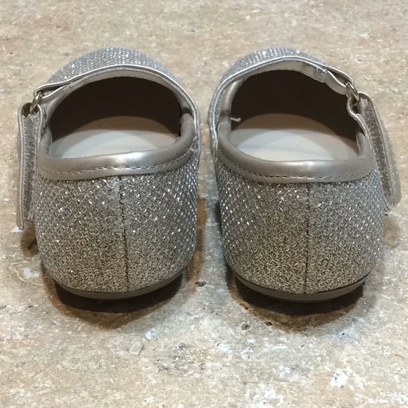GIRL’S SMART FIT GOLD GLITTER BALLET SHOES - Picture 3 of 8